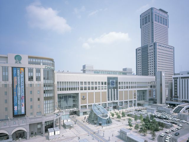 ショッピングセンター　札幌ステラプレイス（ショッピングセンター）まで606m