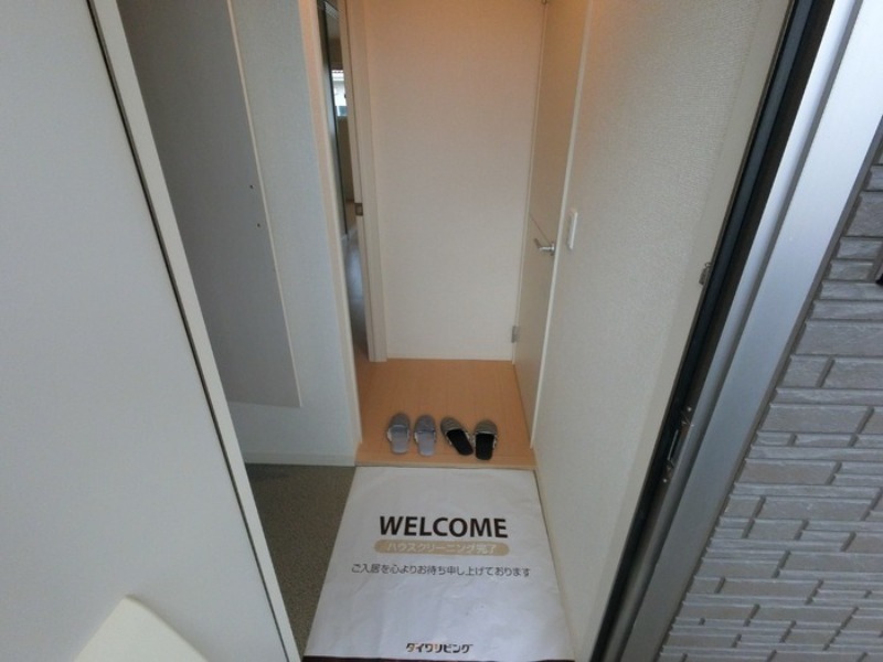 玄関　図面と現状に相違がある場合には現状を優先