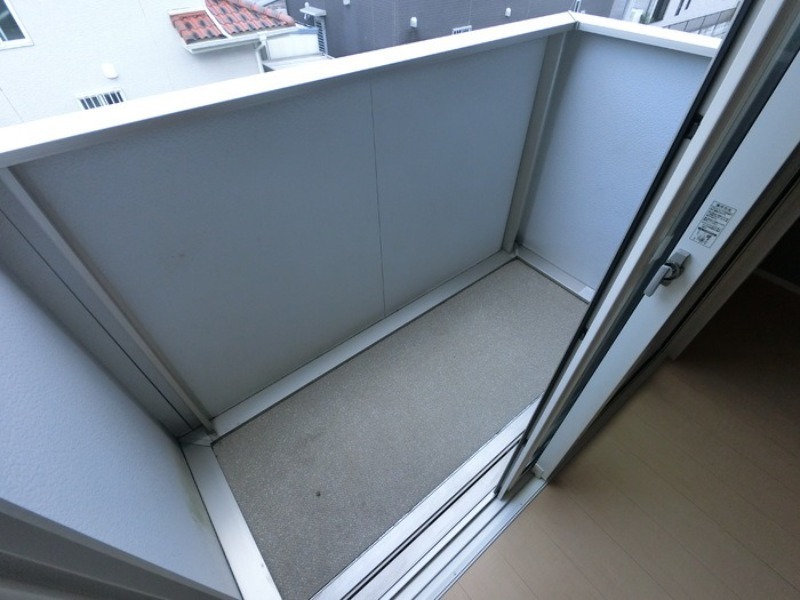 バルコニー　図面と現状に相違がある場合には現状を優先