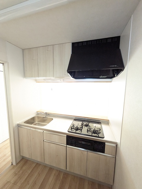 キッチン　★グリル・３口ガスコンロ付　システムキッチン★