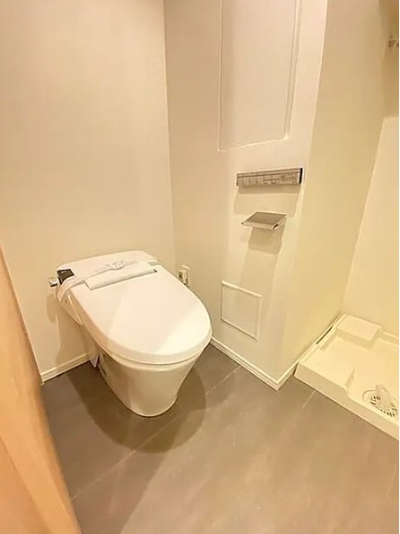 トイレ　写真は同タイプ住居です。