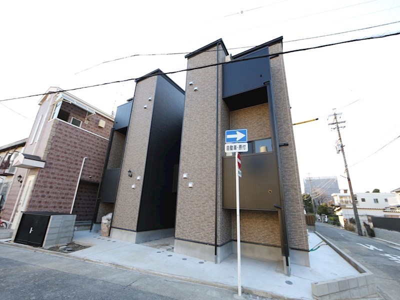 建物外観　外観　デザイナーズ　光インターネット無料