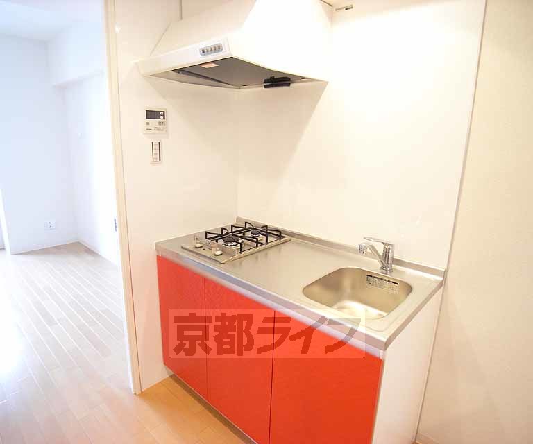 キッチン　キッチンです。