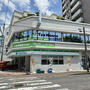 コンビニ　ファミリーマート佐世保相生町店（コンビニ）まで381m