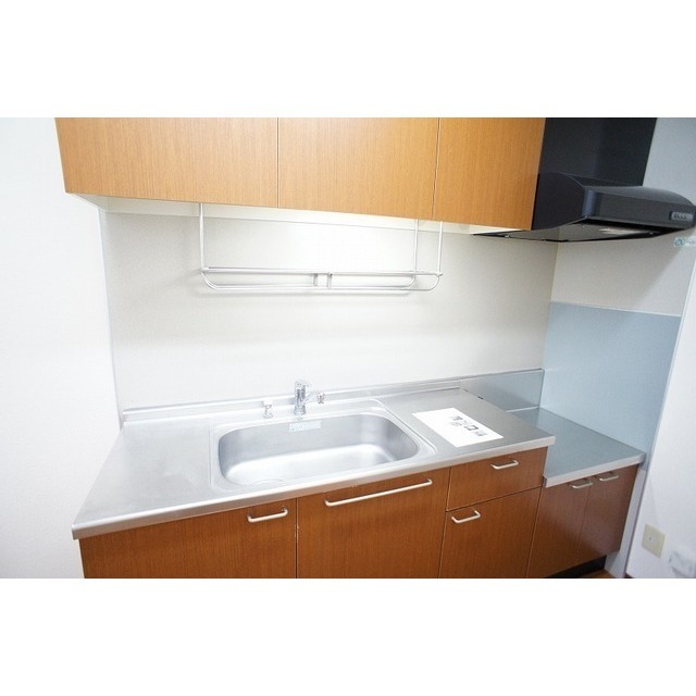 キッチン　２口ガスコンロが設置できる大きなキッチン