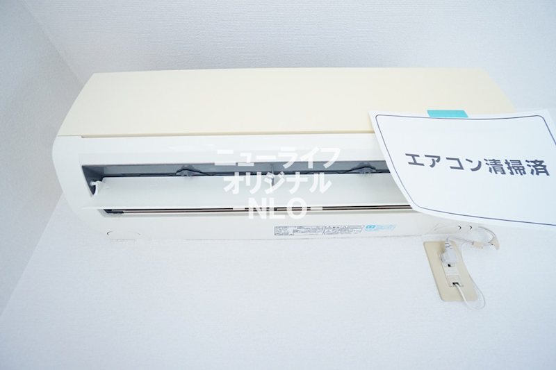 その他設備　快適な暮らしに欠かせないエアコン付☆