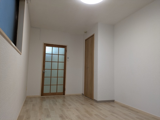 居室・リビング　★７．９帖洋室★