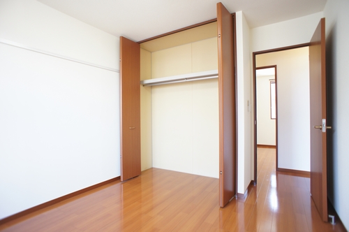 収納　南洋室収納