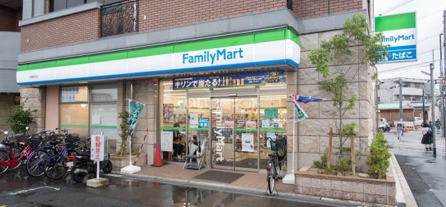 コンビニ　ファミリーマート JR鳳駅前店（コンビニ）まで315m