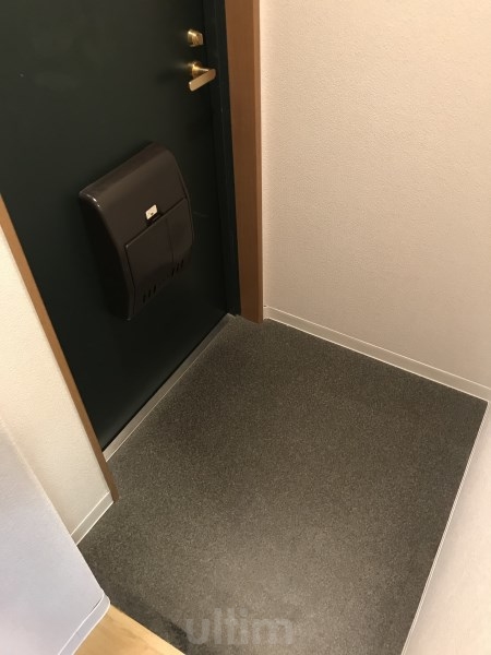 玄関　別の部屋の写真