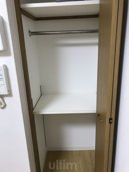 収納　別の部屋の写真