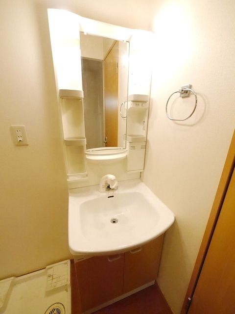 洗面設備　★うれしい独立洗面台付★