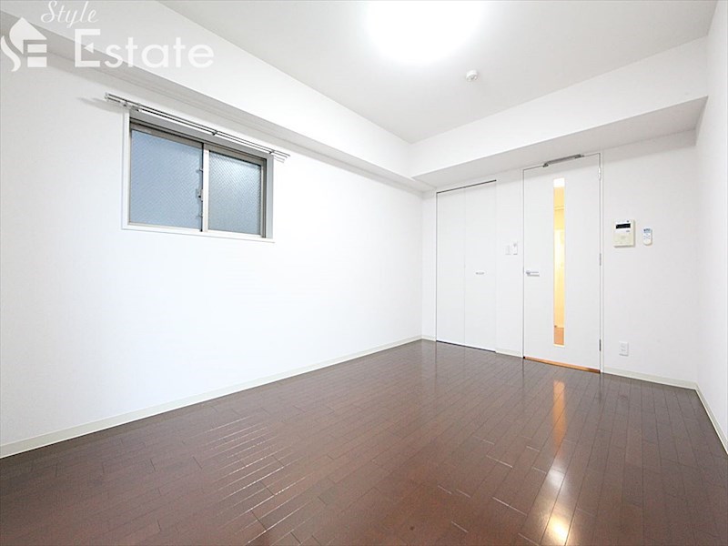 居室・リビング　内装