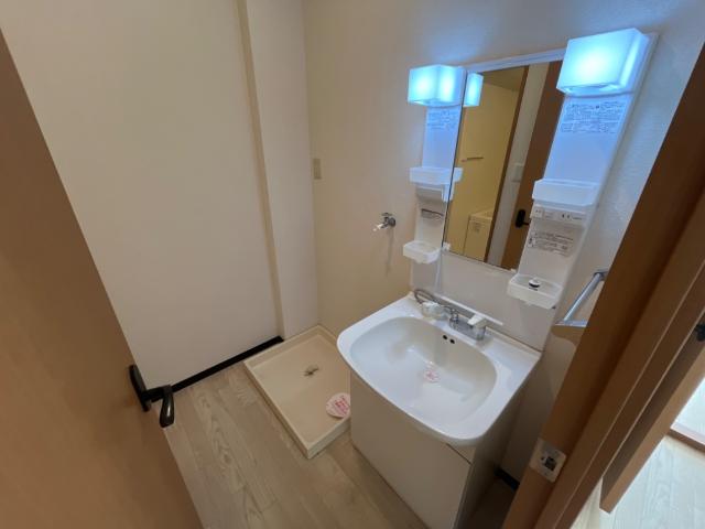 洗面設備　洗髪洗面化粧台