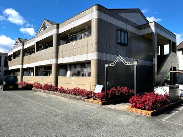 建物外観　外観写真（昼）