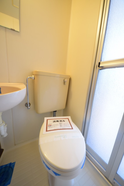 トイレ　～一人だけの空間～