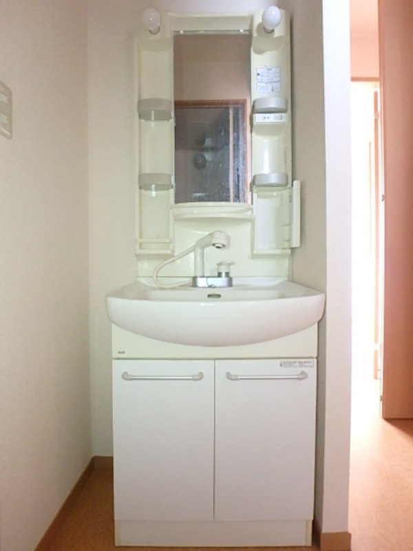 洗面設備　図面と現状に相違がある場合には現状を優先