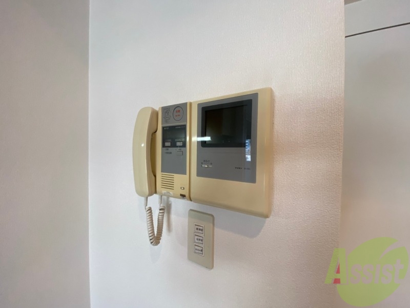 セキュリティ　インターホンは通話ができるので急な訪問があっても安心です。