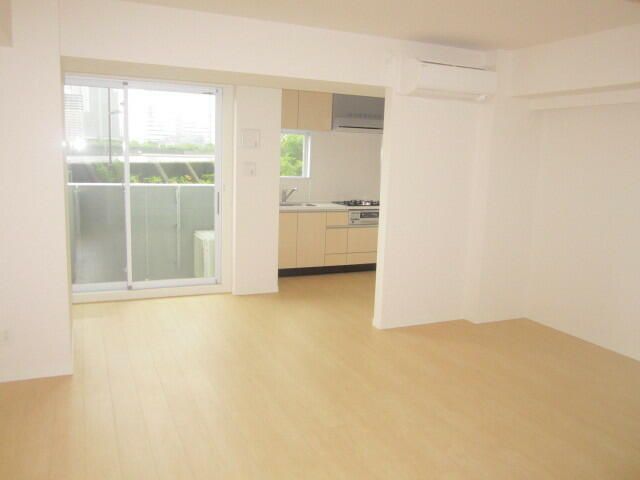 居室・リビング　ゆったりとしたリビングです