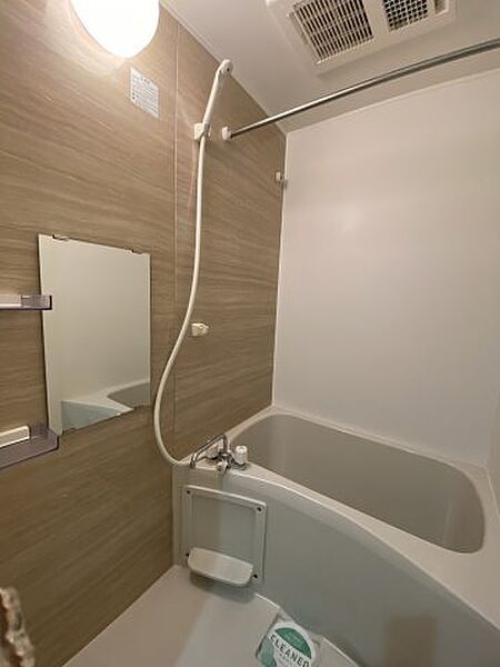 バス・シャワールーム　（別タイプ参考写真）カーサ西巣鴨　北区滝野川３