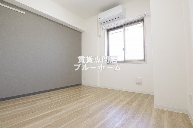 その他部屋・スペース　5.5帖のゆったりとした洋室！