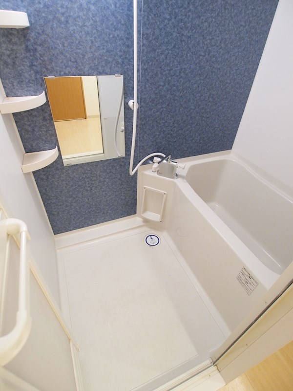 バス・シャワールーム　浴室。とても綺麗です