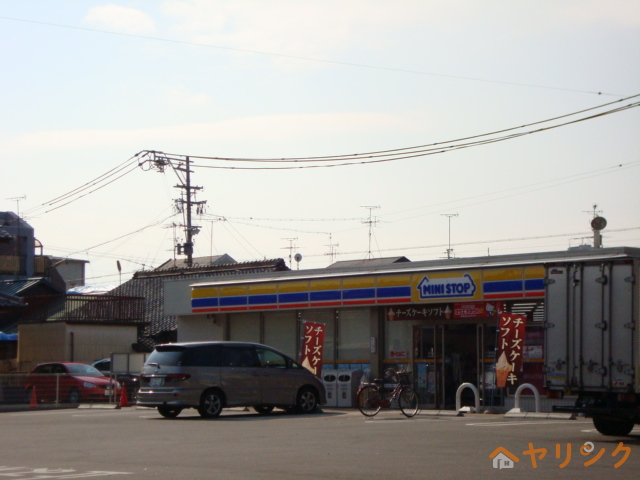 コンビニ　ミニストップ（コンビニ）まで1000m