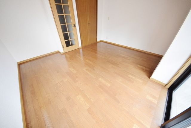 トイレ　別部屋参考写真