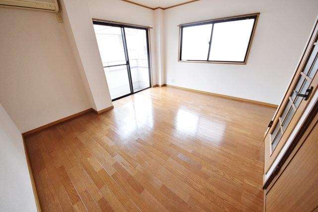 居室・リビング　別部屋参考写真