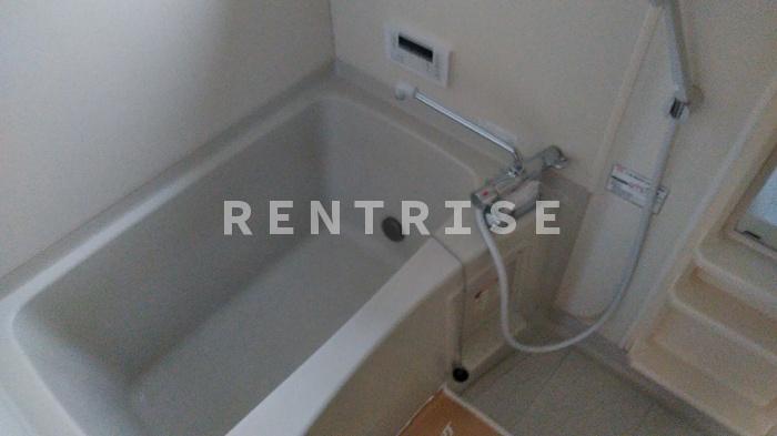 バス・シャワールーム　追焚き給湯付