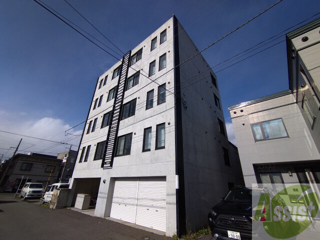 建物外観　札幌市中央区南１０条西「ブランノワール　リュミエール」