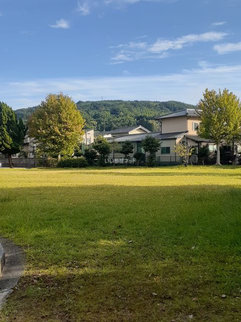 公園　額せせらぎ公園（公園）まで745m