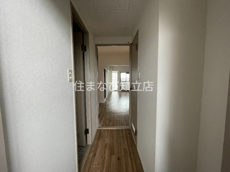 玄関　別部屋写真