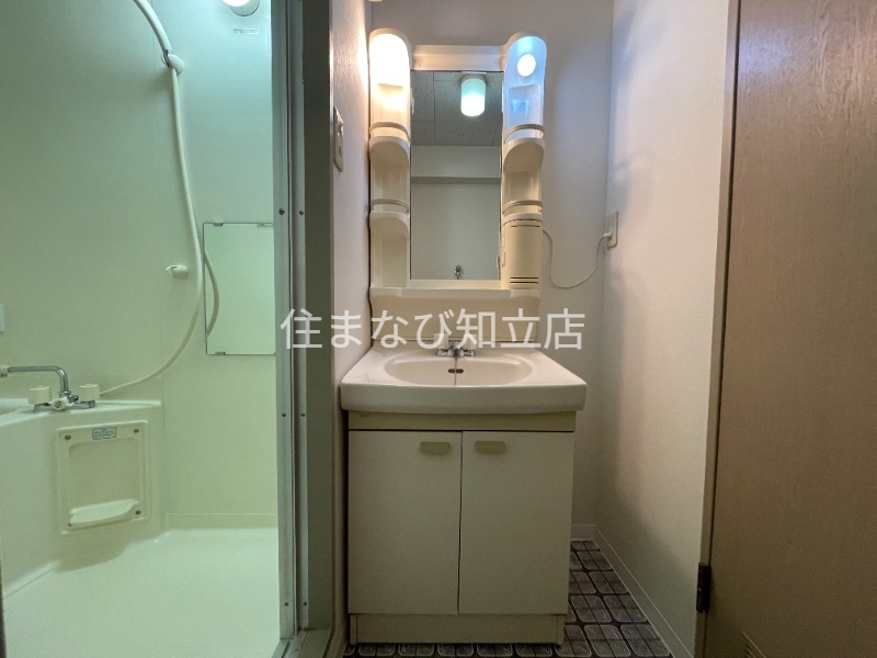 洗面設備　別部屋写真