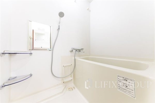 バス・シャワールーム　風呂