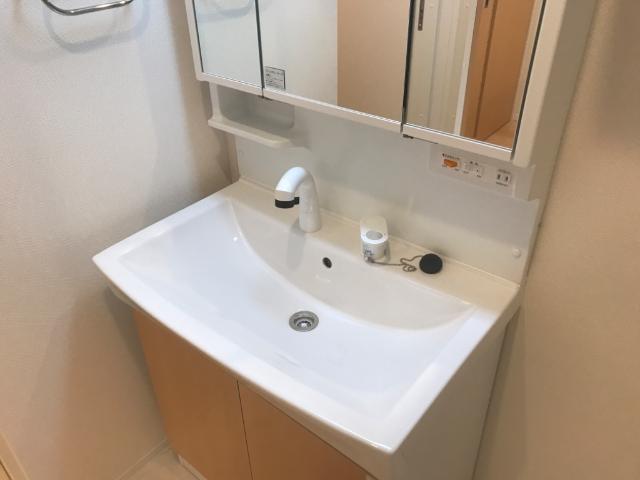 洗面設備　洗髪洗面化粧台