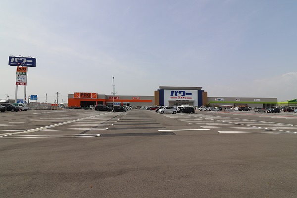 ホームセンター　コメリリフォーム吉田店（ホームセンター）まで581m