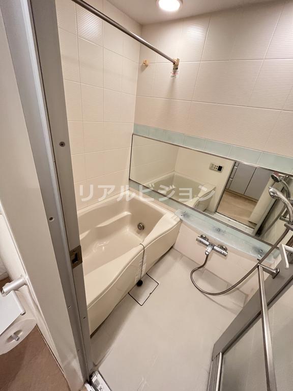 バス・シャワールーム　他部屋参考写真