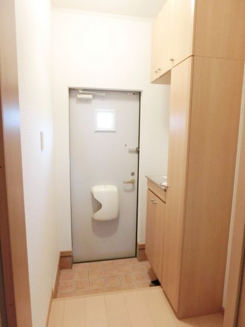 玄関　シューズボックス付き玄関