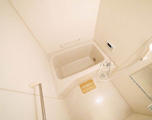 バス・シャワールーム　日々の暮らしに欠かせないお風呂です