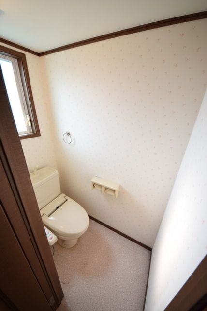 トイレ　★温水洗浄便座★