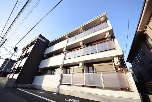 建物外観　千葉工業大学近くで学生さんにもおすすめ。生活に便利な環境です