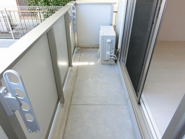 バルコニー　採光良好！