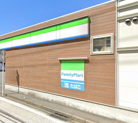 コンビニ　ファミリーマート 横浜神大寺一丁目店（コンビニ）まで356m