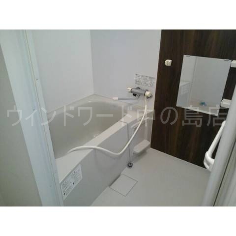 バス・シャワールーム　詳細は、ウィンドワード中の島店までご相談下さい。