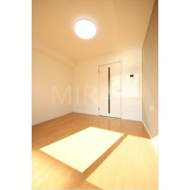 居室・リビング　物件画像