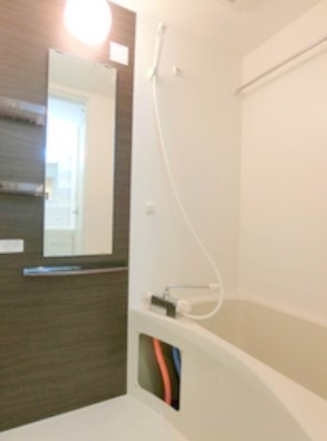 バス・シャワールーム　浴室（同仕様タイプ）