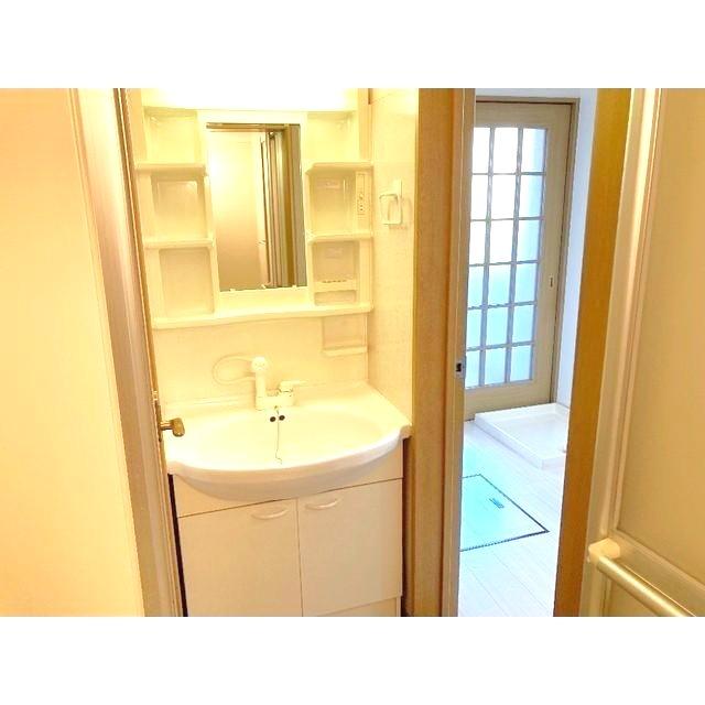 洗面設備　洗髪洗面化粧台