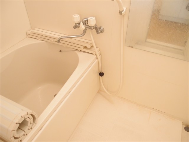 バス・シャワールーム　別号室写真使用