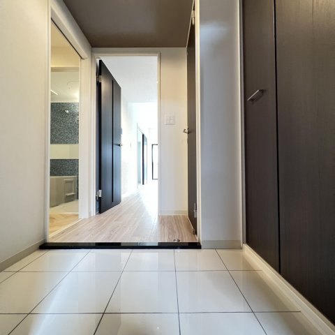 玄関　同仕様タイプです